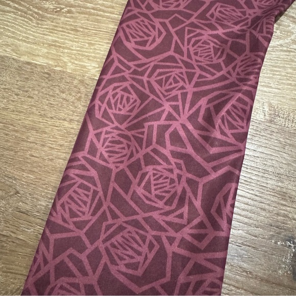 Lululemon High Times Pant (Full-On Luxtreme) - Picture 3 of 5